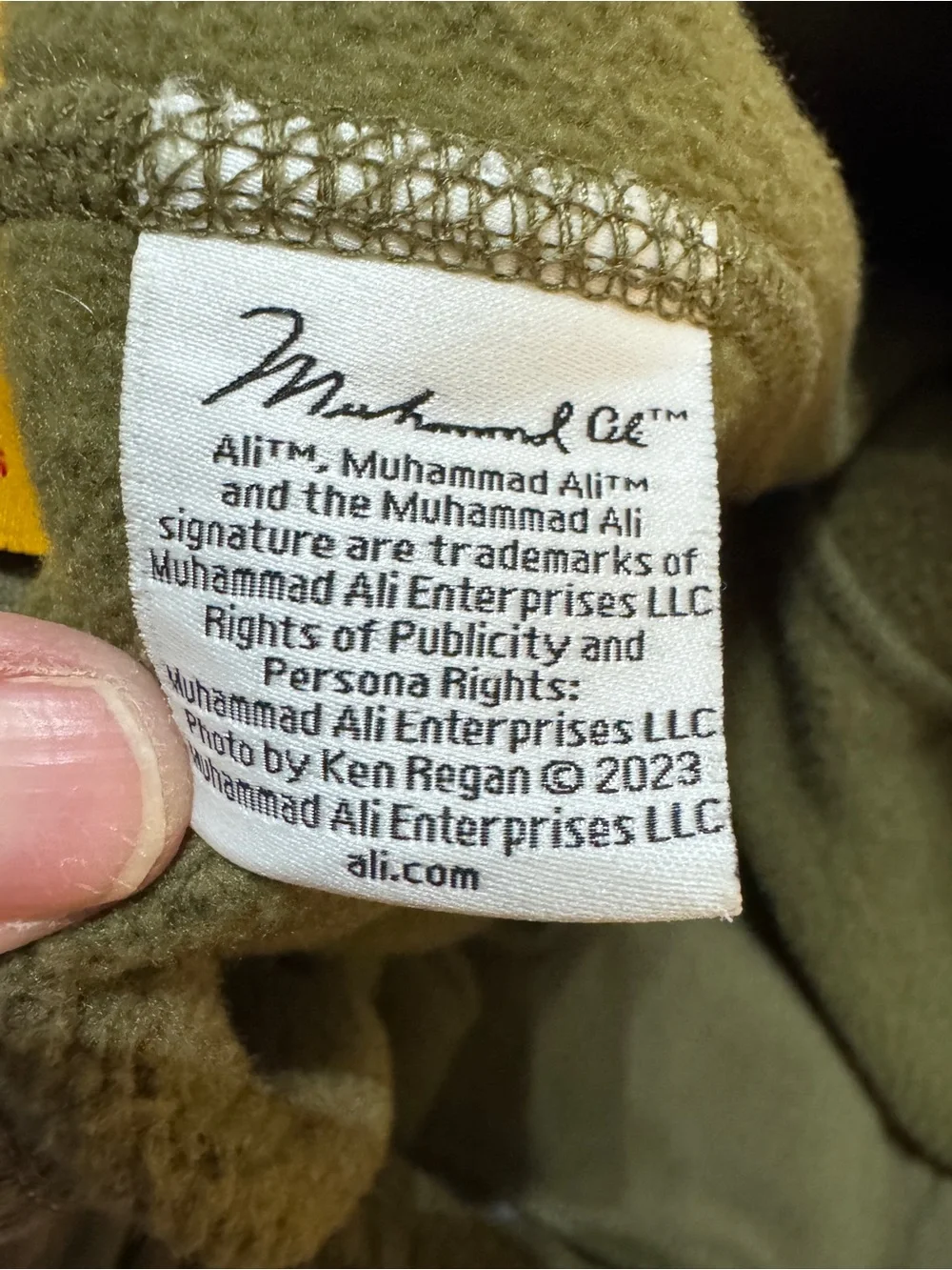 Shoe Palace Muhammad Ali Men’s Army Green Fleece Joggers Size Medium